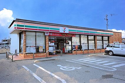 セブンイレブン古賀花見東7丁目店 996ｍ