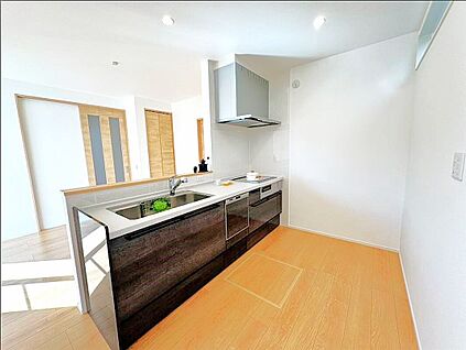 【弊社施工例】キッチン　※実際の仕様とは異なります。