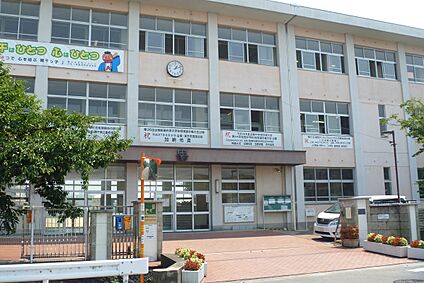 姫路市立網干中学校 約957ｍ(徒歩約12分)