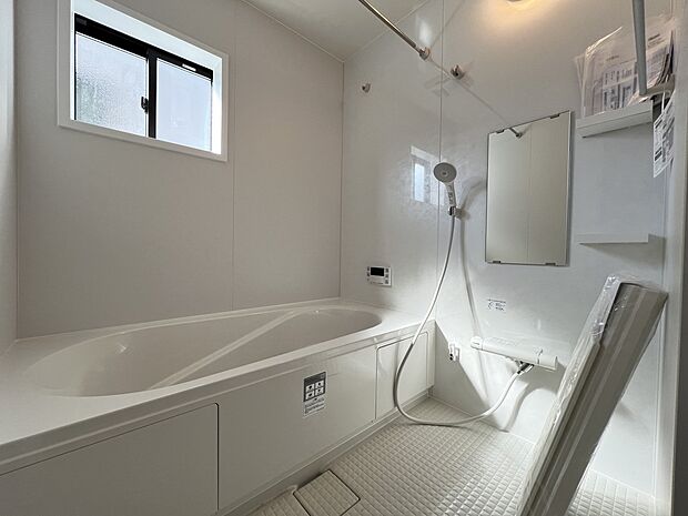 オートバスシステム・浴室暖房換気乾燥機を搭載した1坪タイプの浴室