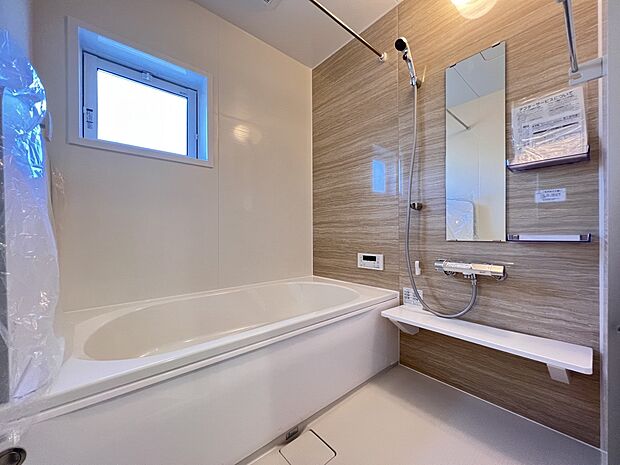 オートバスシステム・浴室暖房換気乾燥機を搭載した1坪タイプの浴室(同仕様)