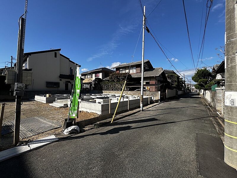 前面道路含む現地写真