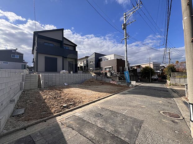 【前面道路含む現地写真】前面道路:北東側4.3m公道