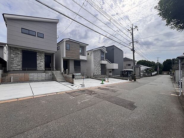 【前面道路含む現地写真】前面道路：北西側6ｍ公道