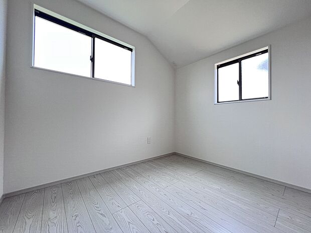 【洋室】洋室4.5帖 2階には洋室を4部屋ご用意いたしました(2号棟)