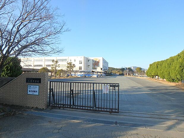 糸島市立志摩中学校(約5,870m・徒歩74分)