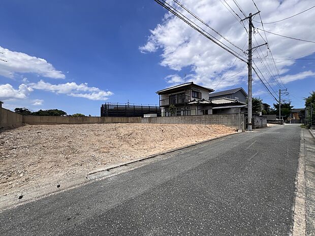 【前面道路含む現地写真】前面道路：北東側4ｍ公道