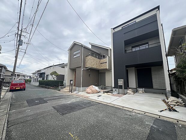 【前面道路含む現地写真】前面道路:南側5m公道