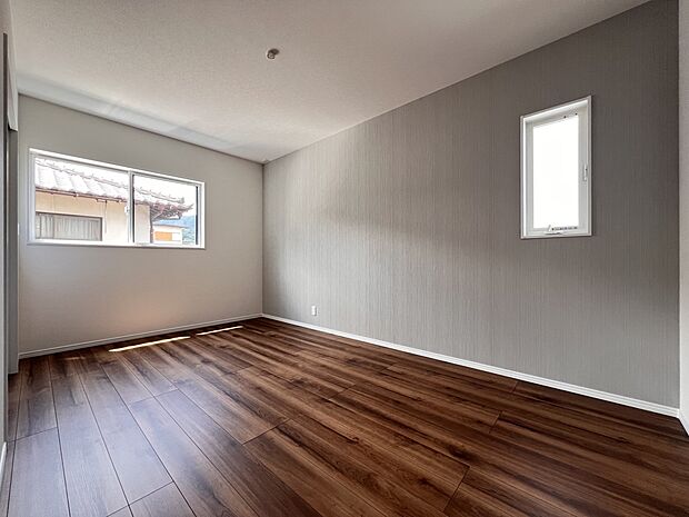 【洋室】洋室7.5帖 WIC付のお部屋です