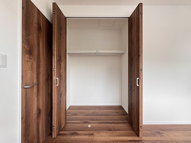 【収納】洋室6帖 クローゼット収納