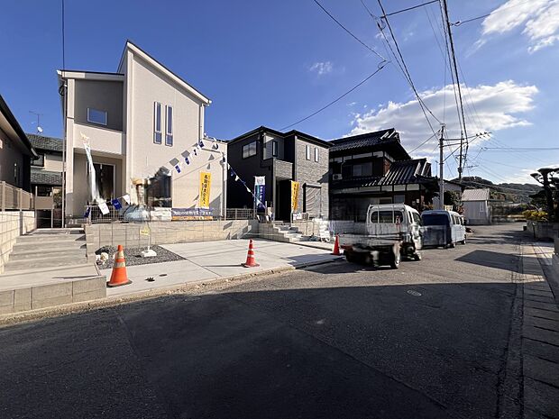 【前面道路含む現地写真】前面道路：西側4.7ｍ公道