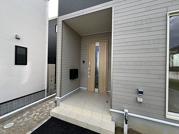 【玄関】玄関アプローチ