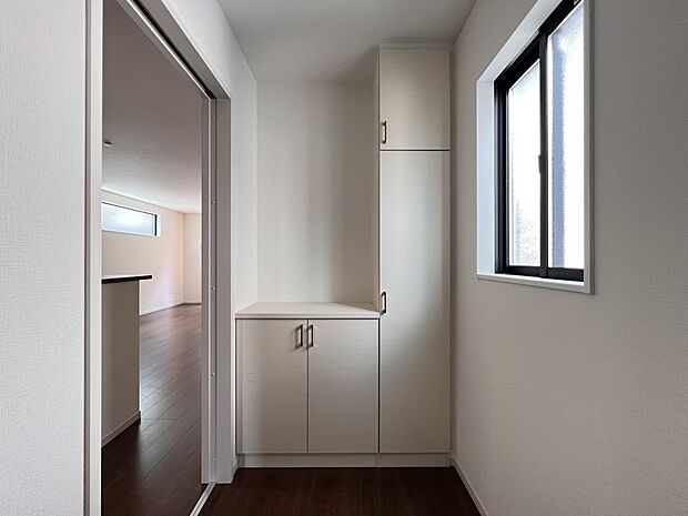 【収納】玄関にはシューズボックスをご用意