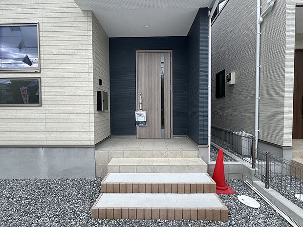 【玄関】玄関アプローチ