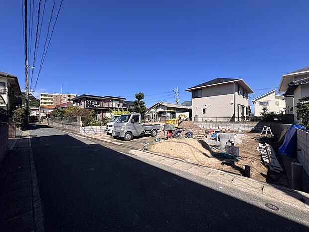 【前面道路含む現地写真】前面道路：南西側4ｍ公道