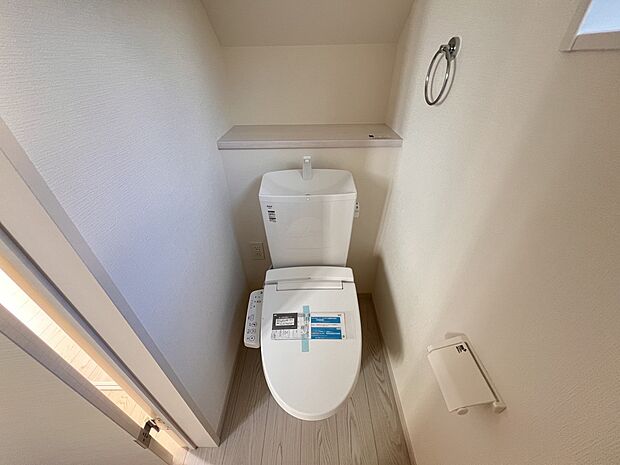 【トイレ】トイレはウォシュレット機能付き