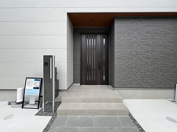 【玄関】玄関アプローチ