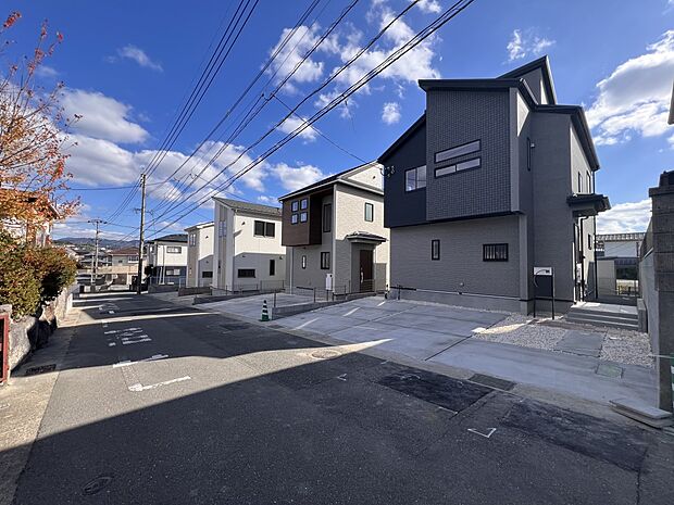 【前面道路含む現地写真】北側5.1m公道