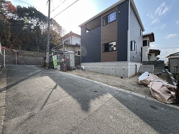 【前面道路含む現地写真】前面道路：東側4.6ｍ公道