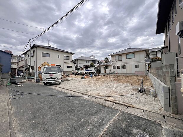 【前面道路含む現地写真】前面道路:北西側4m公道