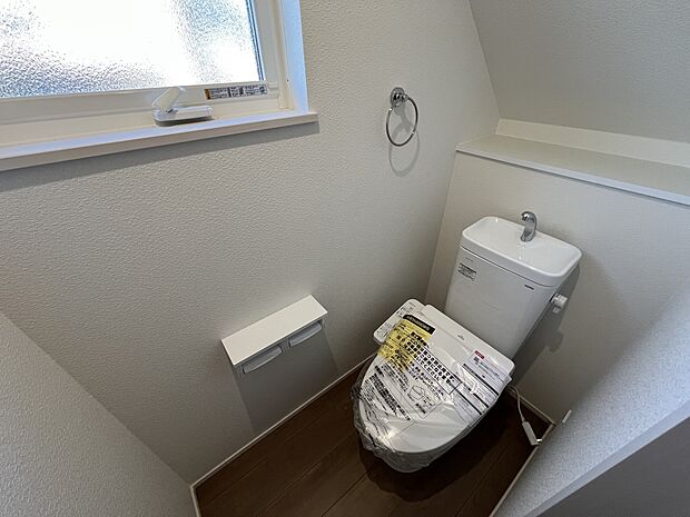 【トイレ】トイレは各階にご用意。ウォシュレット機能付き(3号地)