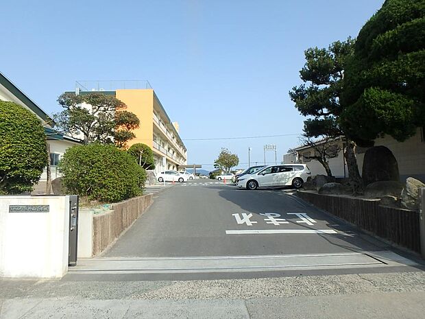 大野城市立大野南小学校（約950m・徒歩12分）