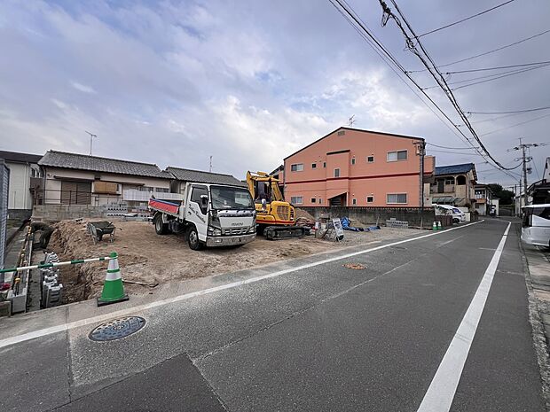 【前面道路含む現地写真】前面道路：西側4.9ｍ公道