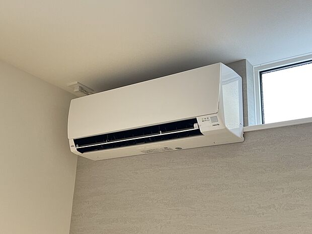 【その他設備】リビングエアコン(同仕様)