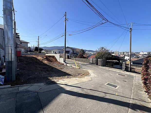 【前面道路含む現地写真】北東側3.8m公道