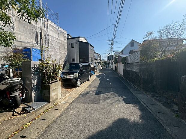 【前面道路含む現地写真】前面道路:西側3.9m公道