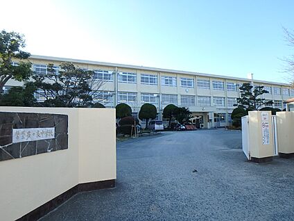 福岡市立多々良中学校 950m(12分)