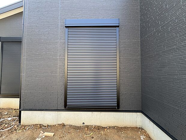 【防犯設備】防犯シャッター