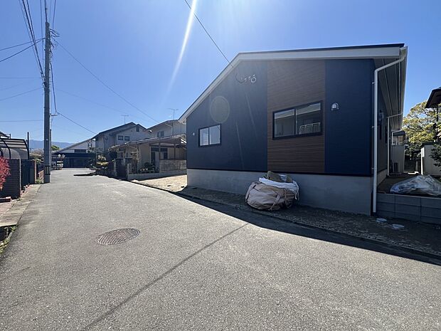 【前面道路含む現地写真】北側5m公道