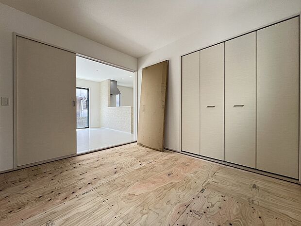 【和室】リビング続き間の和室5.2帖 ホッと一息つける癒しの空間です