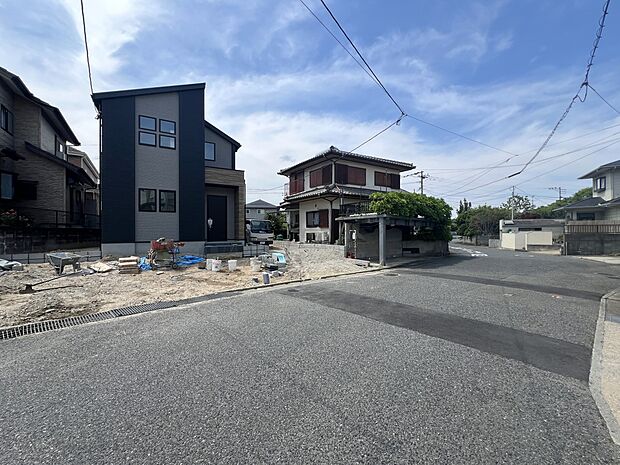 【前面道路含む現地写真】前面道路:東側6.5m公道