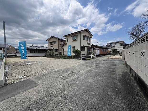 【前面道路含む現地写真】前面道路：北側4ｍ公道