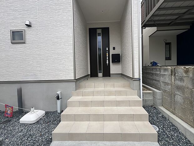 【玄関】玄関アプローチ