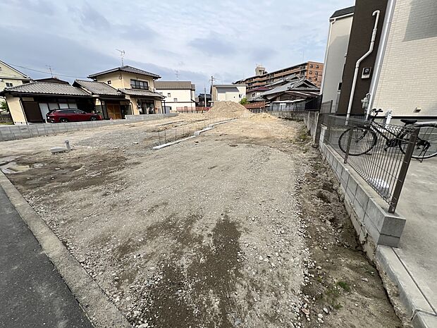 【前面道路含む現地写真】前面道路：西側3ｍ公道