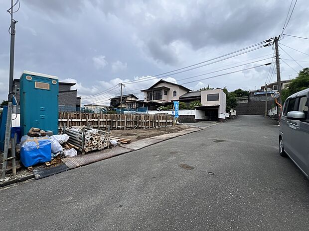 【前面道路含む現地写真】前面道路：東側6.8ｍ公道