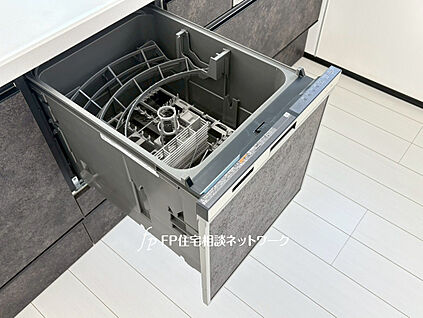 自動食器洗浄乾燥機