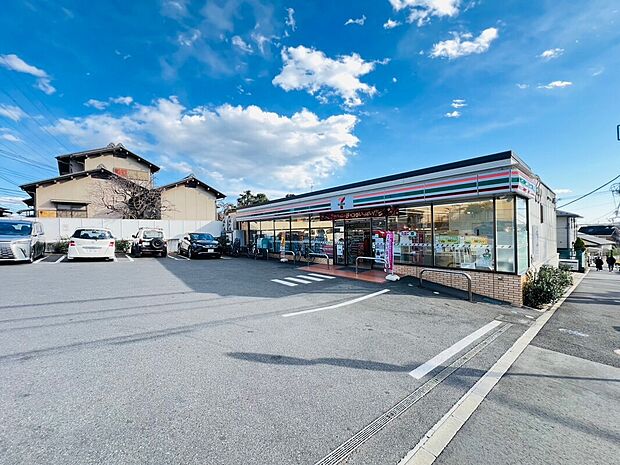 セブンイレブン横浜すみれが丘店(約550m)