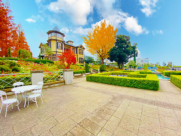 山手イタリア山庭園(約1,300m)