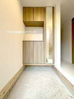 玄関を美しく保つ下駄箱