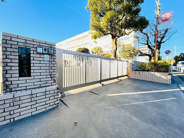 横浜市立新井小学校（約350m）