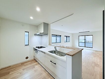 会話が弾む対面キッチン