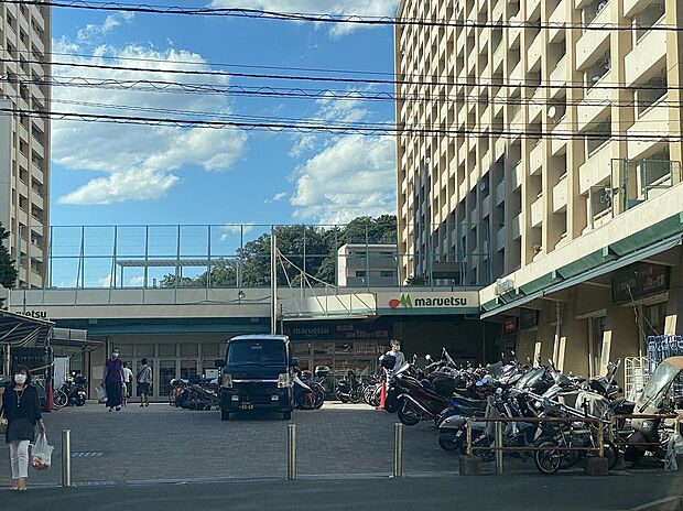 マルエツ井土ヶ谷店（約1,000m）