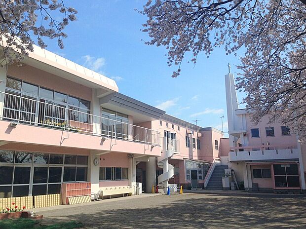 認定こども園捜真幼稚園（約900m）