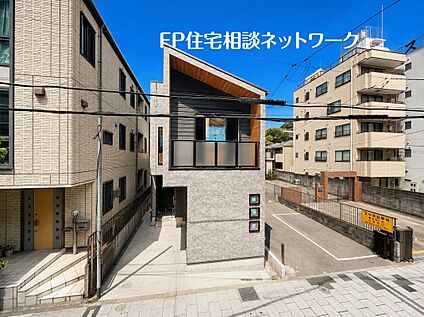 「神奈川」駅徒歩1分の嬉しい立地