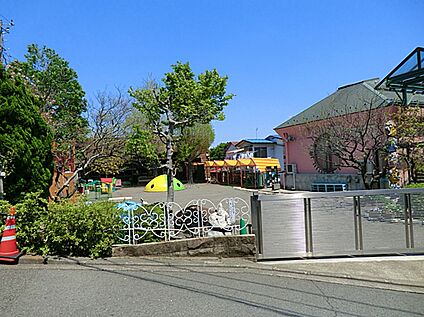 伸びる会幼稚園 500m