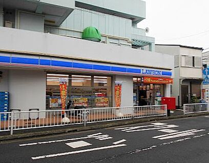 ローソン 横浜霞ヶ丘店 650m